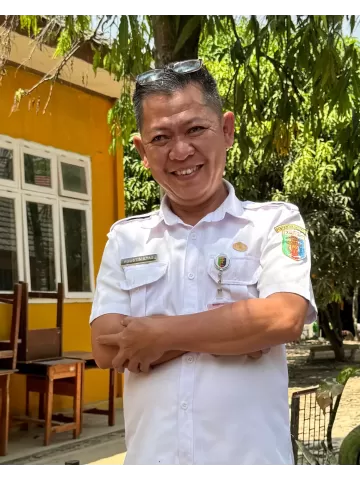 1. AGUSTIN ILYAS, S.Pd